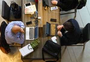 JPMorgan, Bank of America şi Wells Fargo, suspectate de excluderea unor clienţi